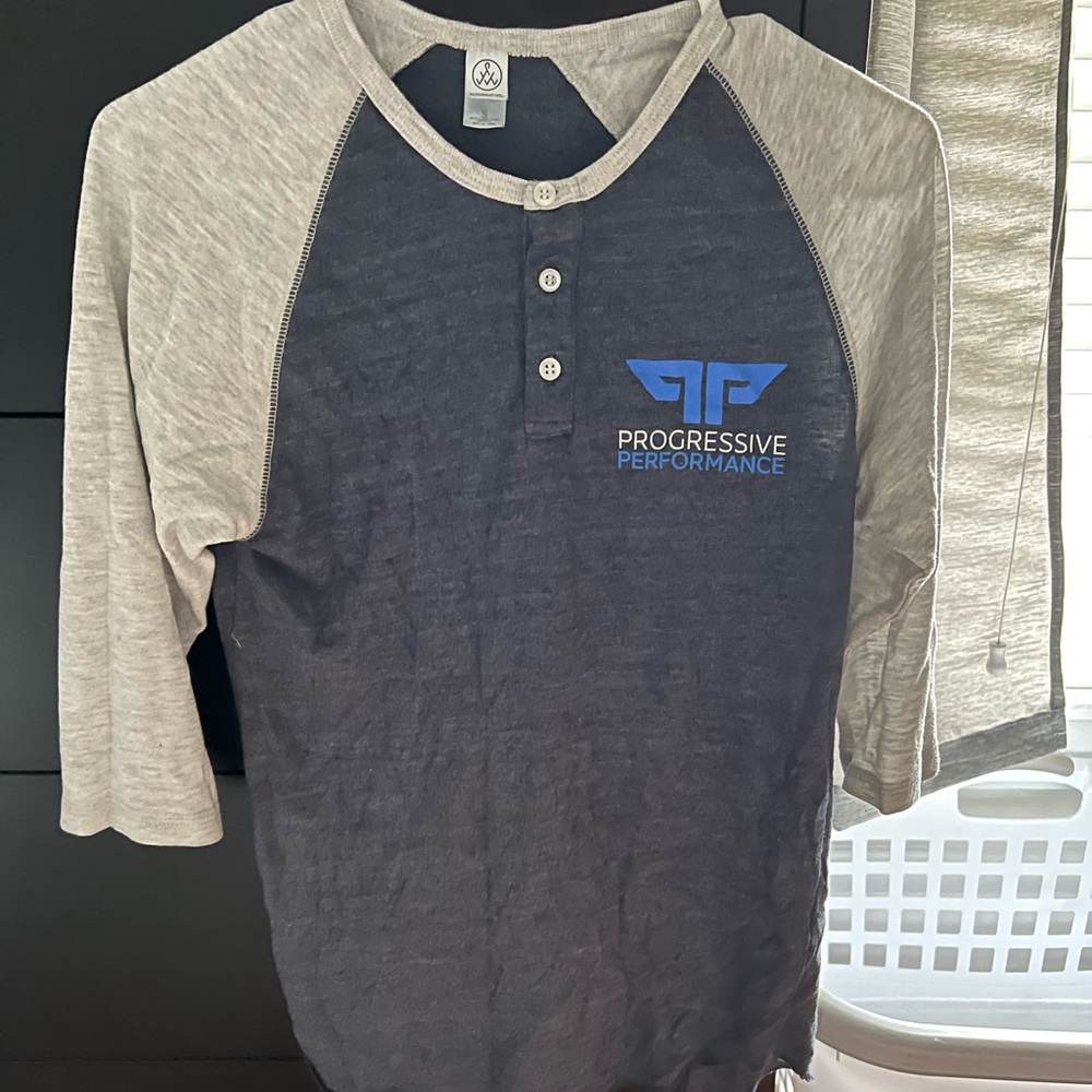 Quarter Sleeve T Shirt